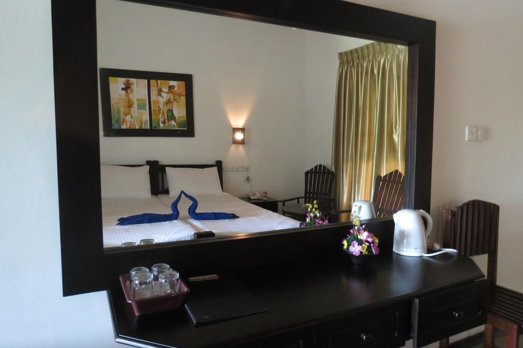 Scandinavia Hotel Hikkaduwa Oda fotoğraf