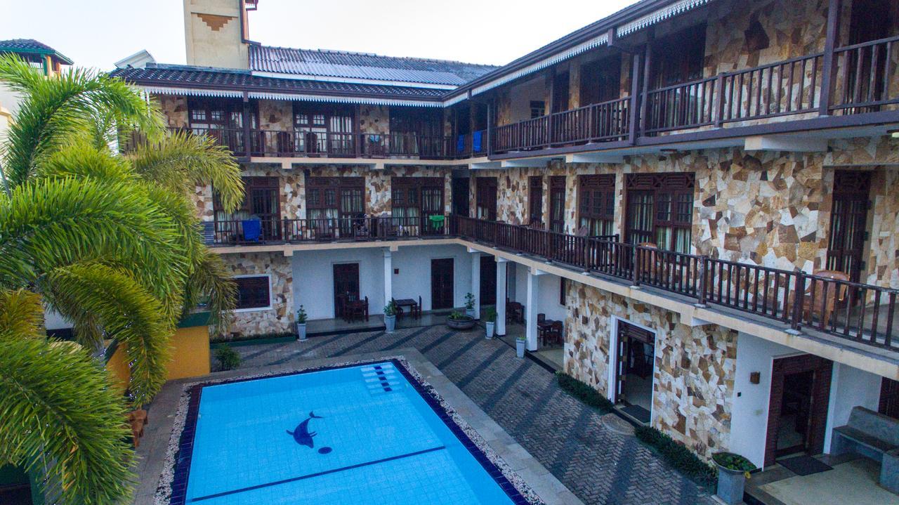 Scandinavia Hotel Hikkaduwa Dış mekan fotoğraf